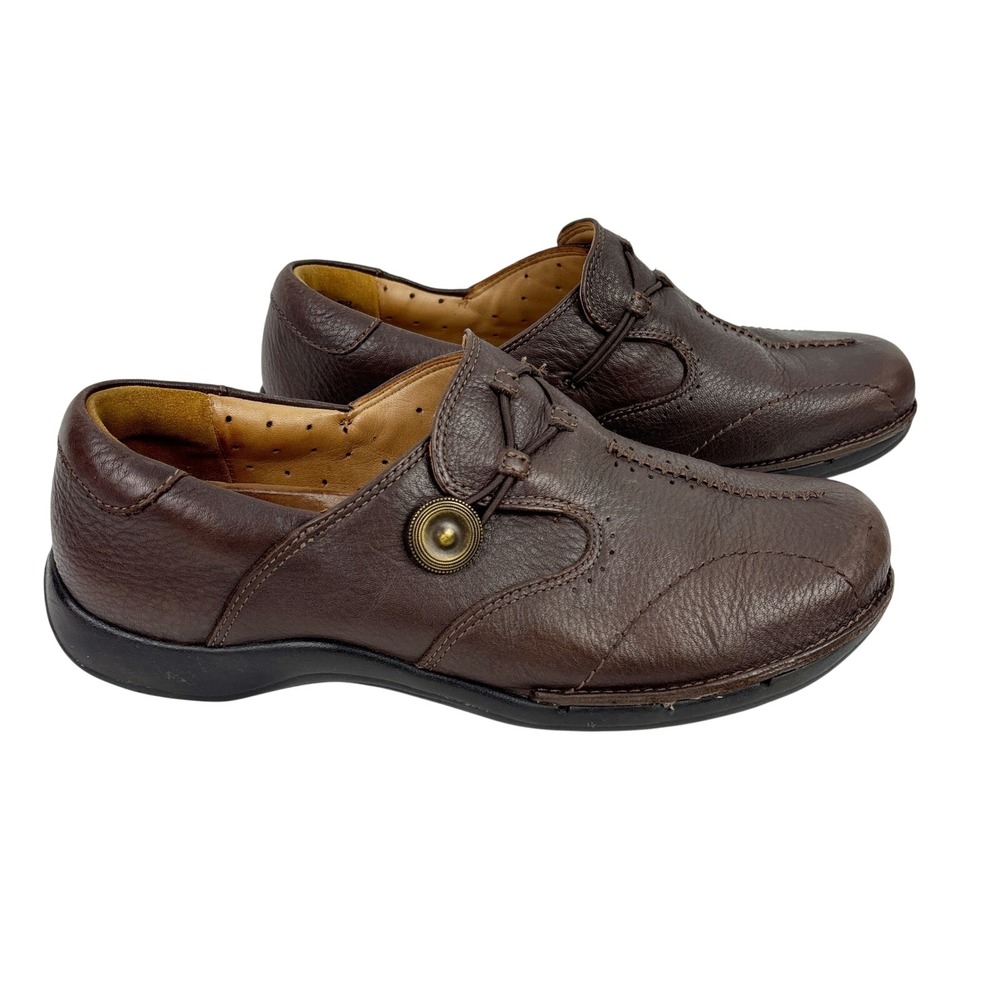 Clarks Unstructured Brown Leather Slip-On Comfort Shoes Womens 8.5 Button Detail